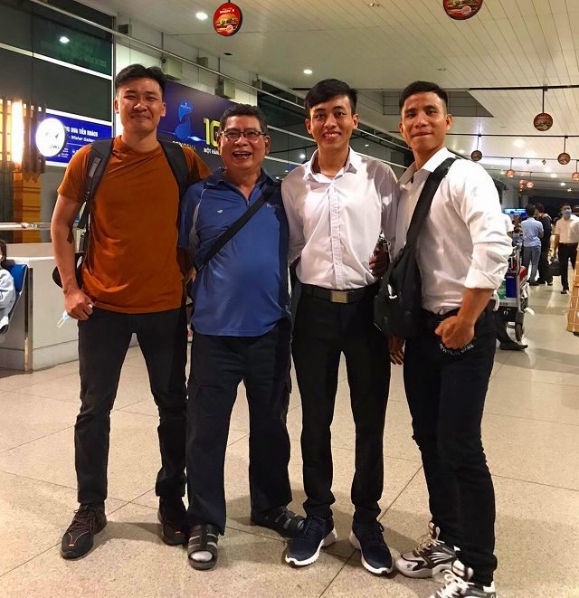 エンジニア 出国